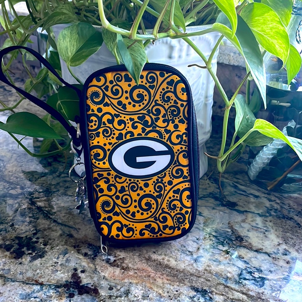 Green Bay Packers Wrist Wallet -NEW